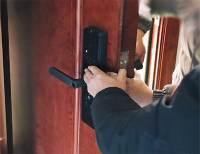 托克逊24小时上门开锁公司